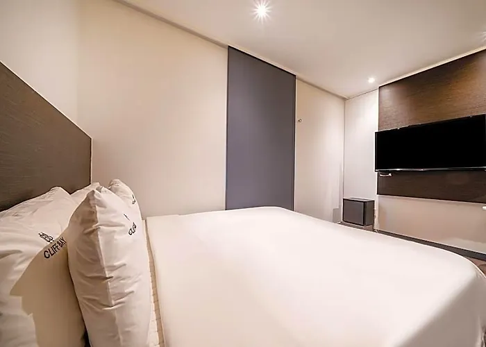 Haeundae Club Hotel