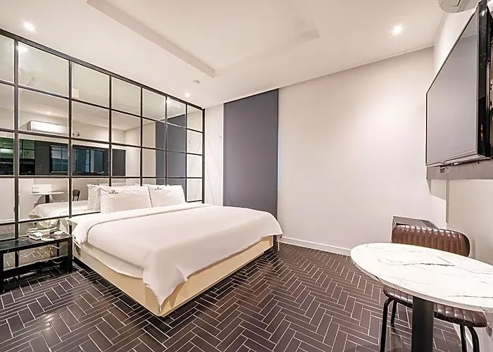 Haeundae Club Hotel